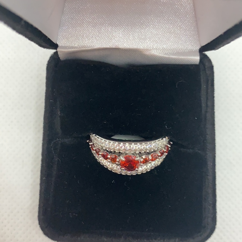 Ruby red ring size 6 - Picture 2 of 4